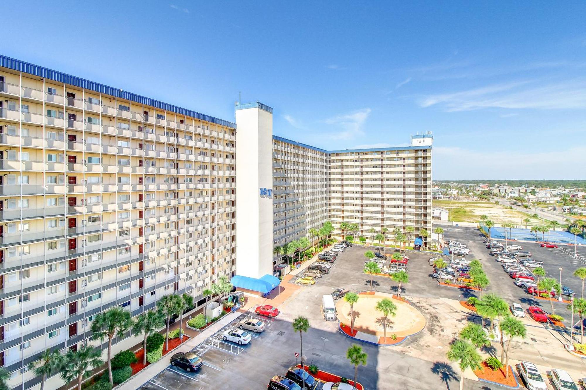 Regency Towers 823 Apartment